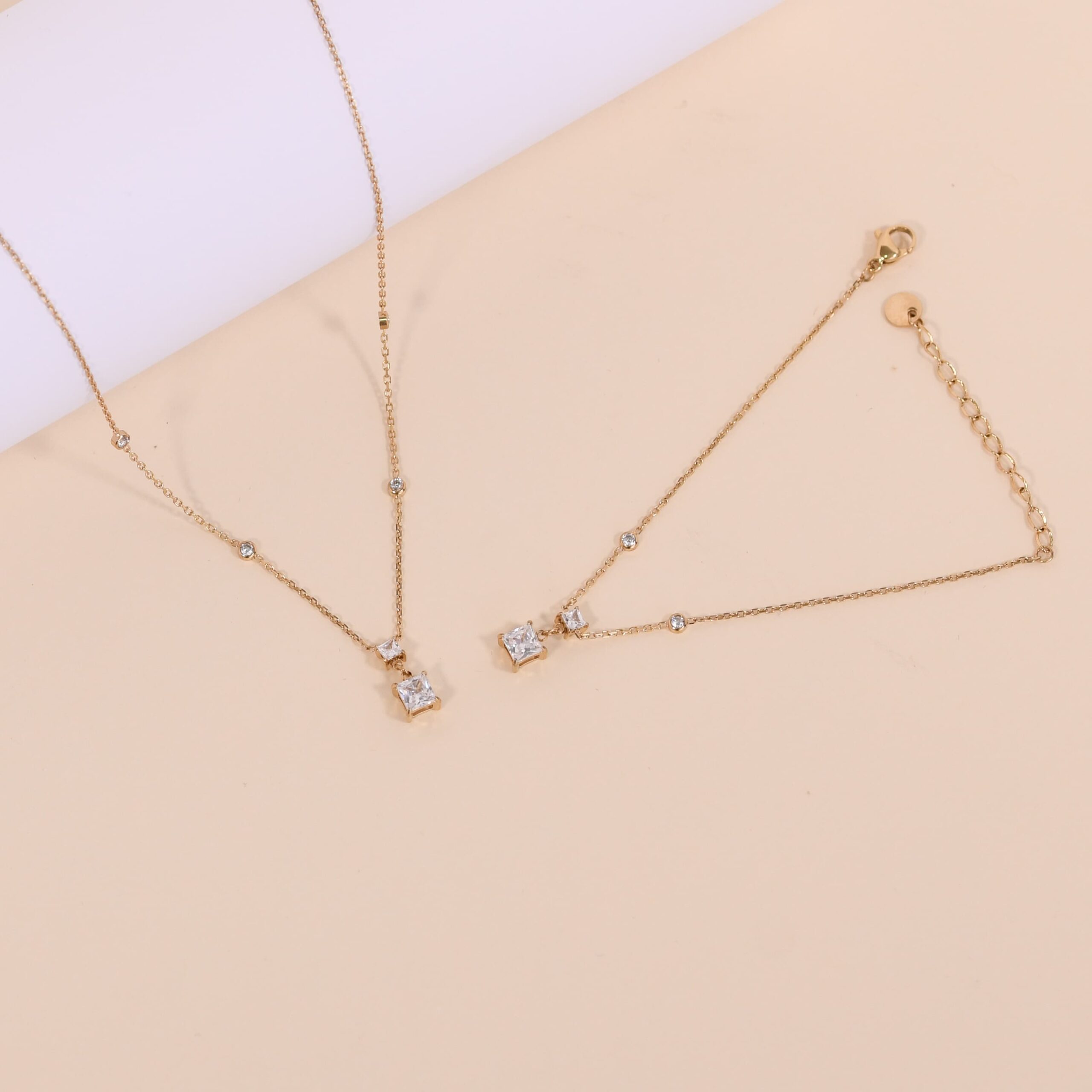 Zira - Ensemble en Acier Inoxydable Doré – Image 4